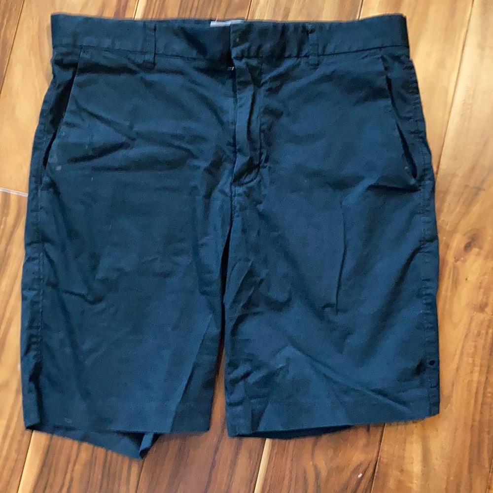 Everlane Men’s Air Chino shorts